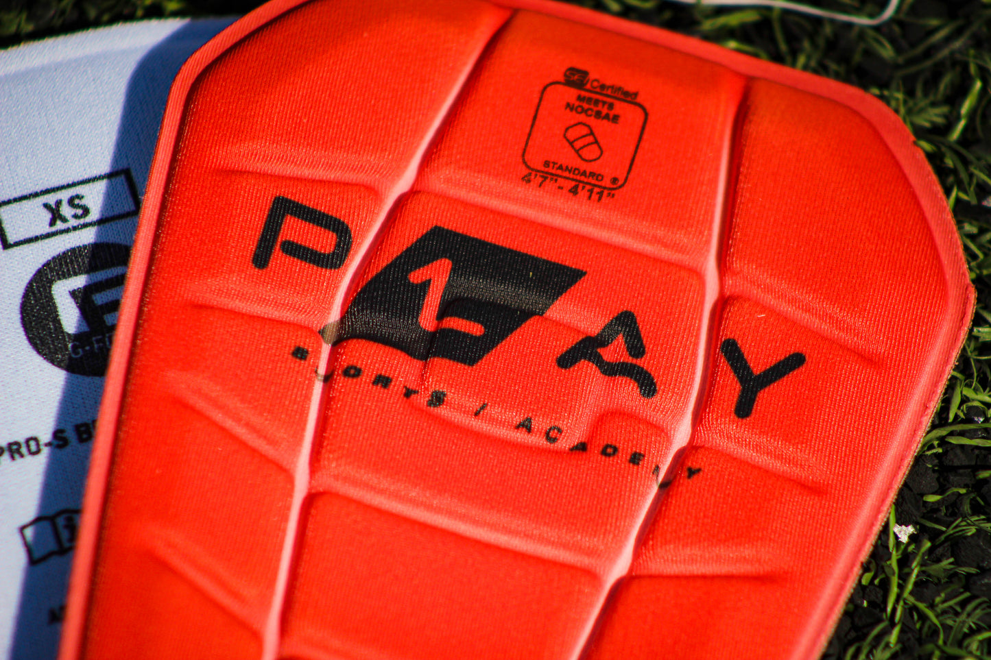 ESPINILLERAS PRO-S BLADE NOCSAE SHINGUARD P1AY NARANJA