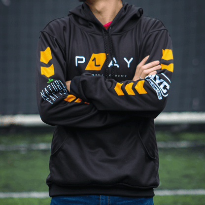 HOODIE NEGRA P1AY 2025