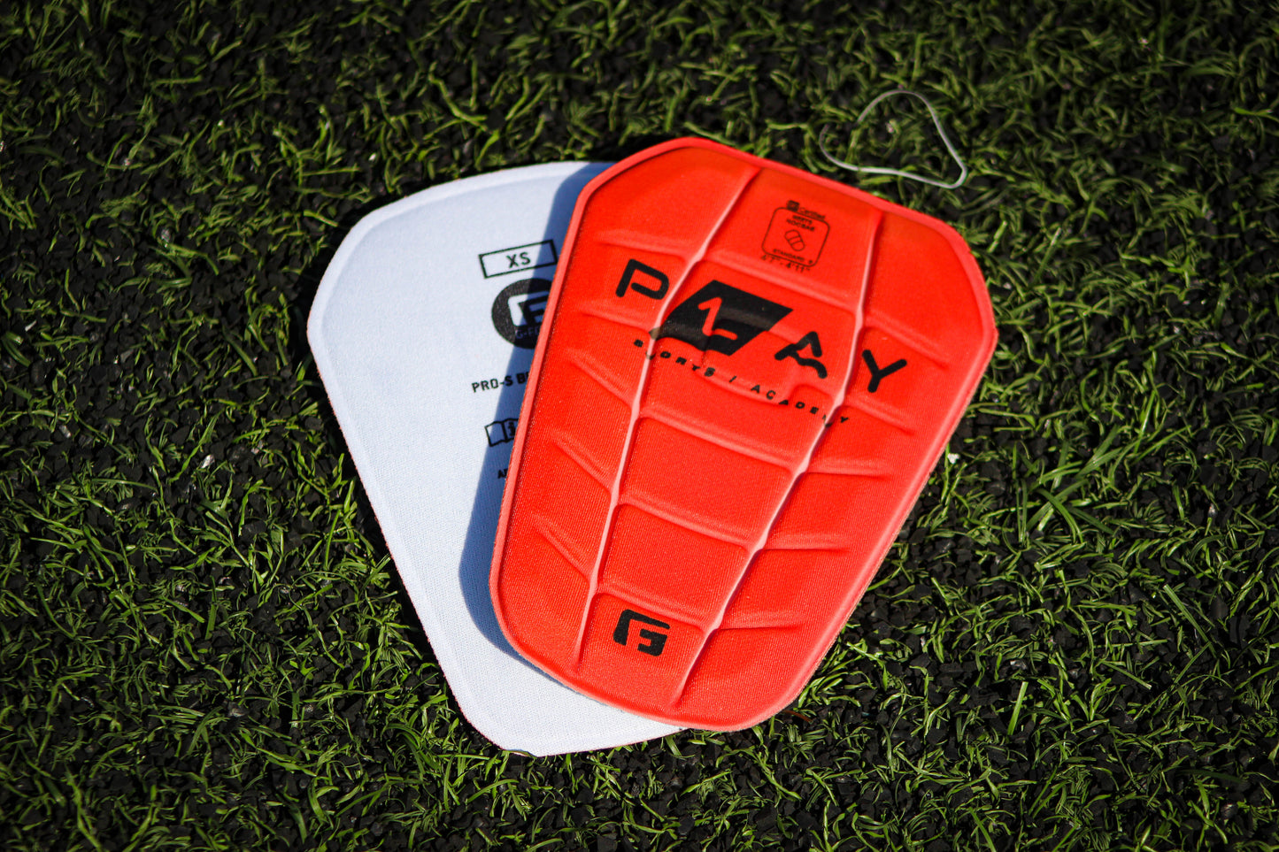 ESPINILLERAS PRO-S BLADE NOCSAE SHINGUARD P1AY NARANJA