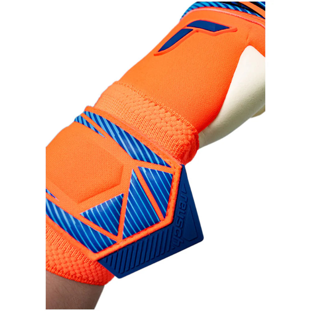 GUANTES DE PORTERO REUSCH ATTRAKT GOLD X EVOLUTION